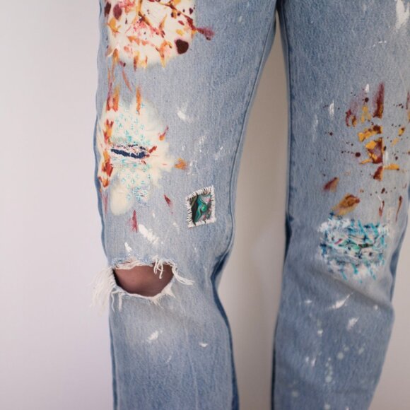 Levi’s 501 Women’s Jeans | Distressed Raw Hem | Upcycled One-of-a-Kind - Picture 3 of 5